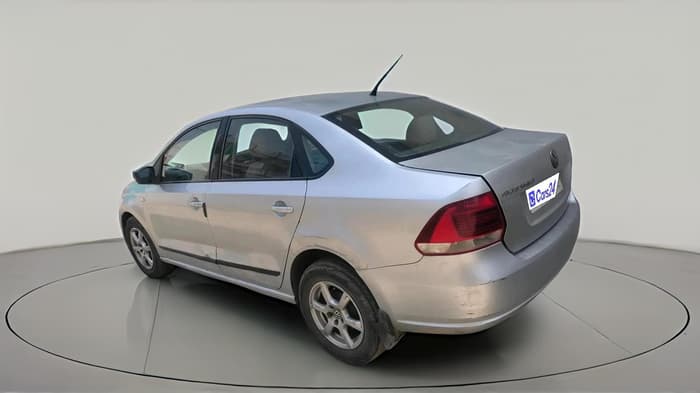 2013 Volkswagen Vento HIGHLINE 1.6 MPI, CNG, Manual, 1,23,963 km, exterior