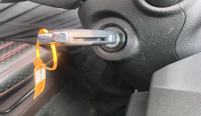 2023 KIA SELTOS  HTK 1.5 PETROL MT, Petrol, Manual, 14,066 km, interior