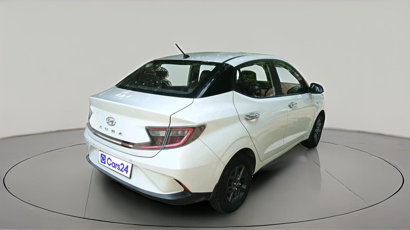 2022 Hyundai AURA S 1.2 CNG, CNG, Manual, 1,08,186 km, exterior