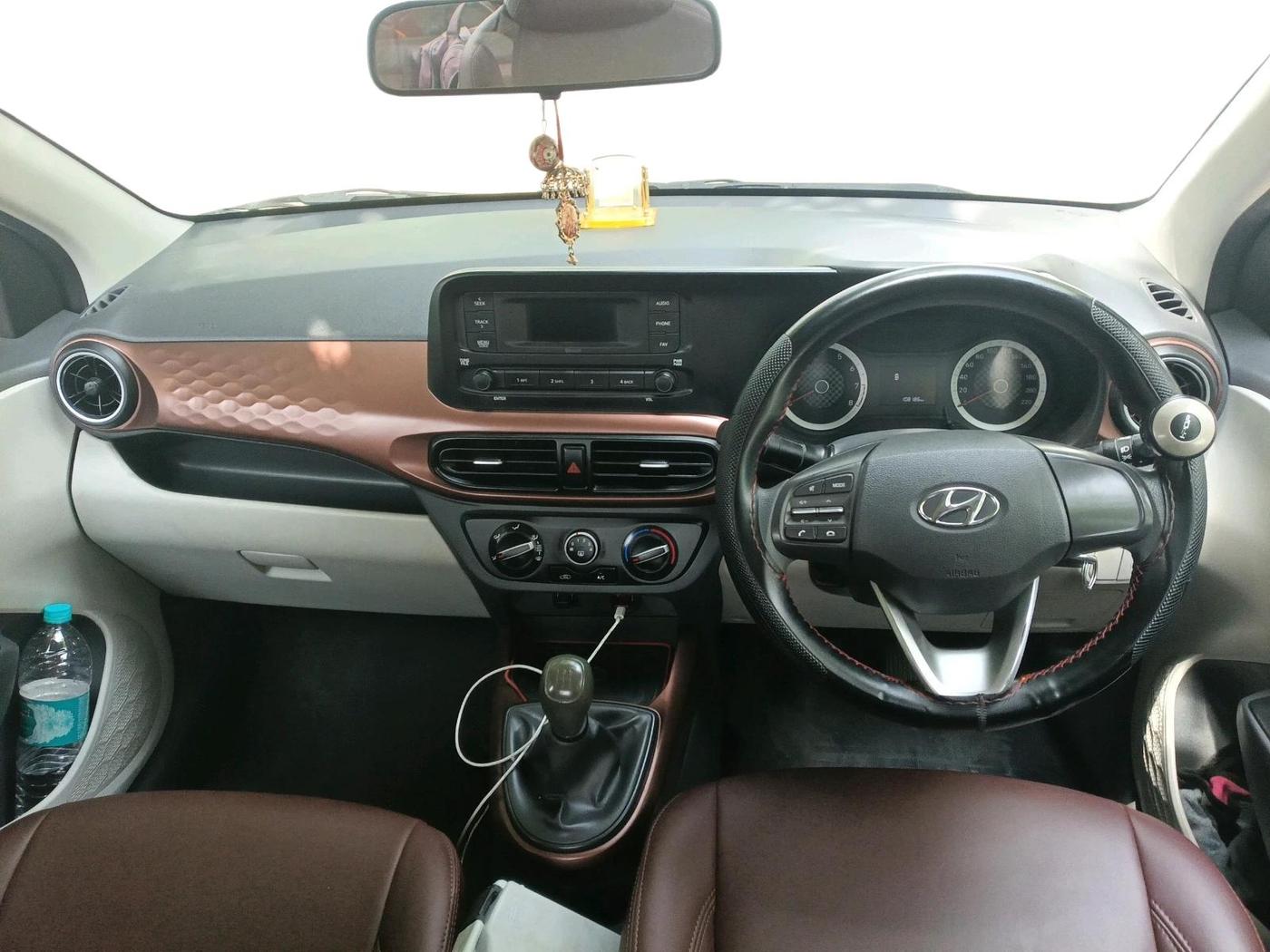 2022 Hyundai AURA S 1.2 CNG, CNG, Manual, 1,08,186 km, interior