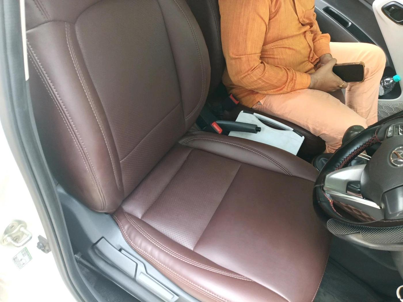 2022 Hyundai AURA S 1.2 CNG, CNG, Manual, 1,08,186 km, interior