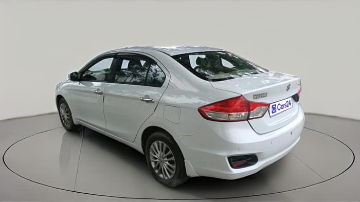 2017 Maruti Ciaz VXI, Petrol, Manual, 1,28,263 km, exterior