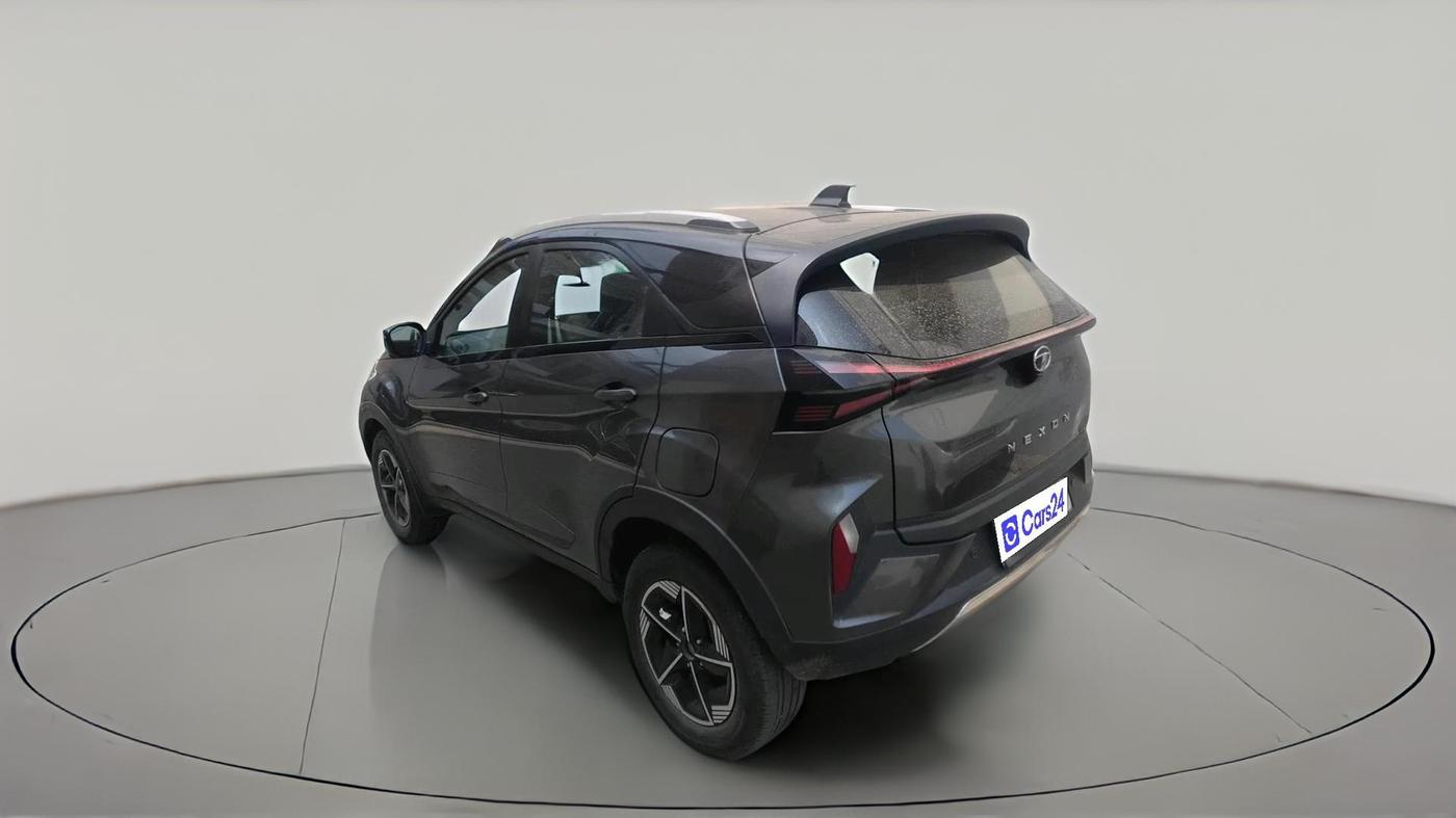 2023 Tata NEXON FEARLESS SUNROOF DCA 1.2 P DUAL TONE, CNG, Automatic, 39,983 km, exterior