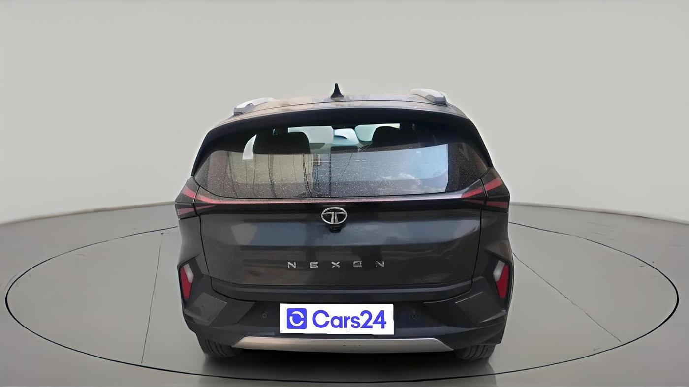 2023 Tata NEXON FEARLESS SUNROOF DCA 1.2 P DUAL TONE, CNG, Automatic, 39,983 km, exterior