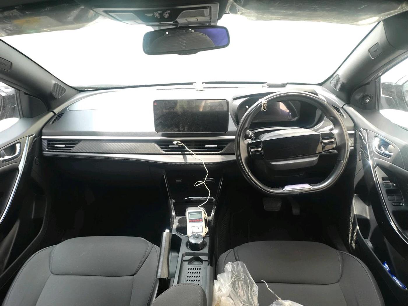 2023 Tata NEXON FEARLESS SUNROOF DCA 1.2 P DUAL TONE, CNG, Automatic, 39,983 km, interior
