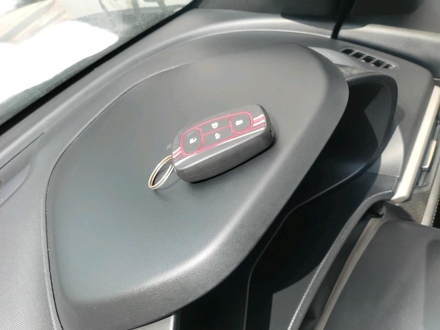 2023 Tata NEXON FEARLESS SUNROOF DCA 1.2 P DUAL TONE, CNG, Automatic, 39,983 km, interior