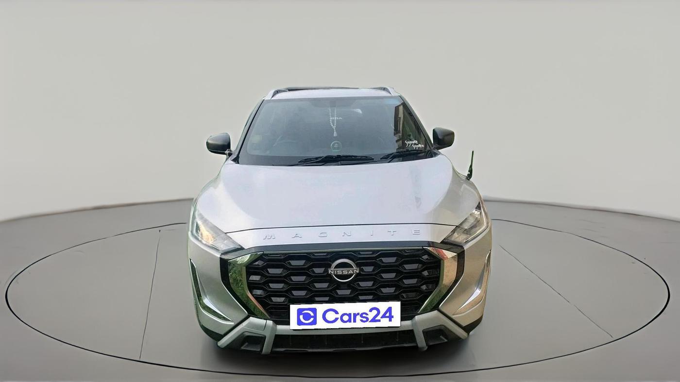 2026 Nissan MAGNITE Visia B4D 1.0 Petrol MT, Petrol, Manual, 15,601 km, exterior