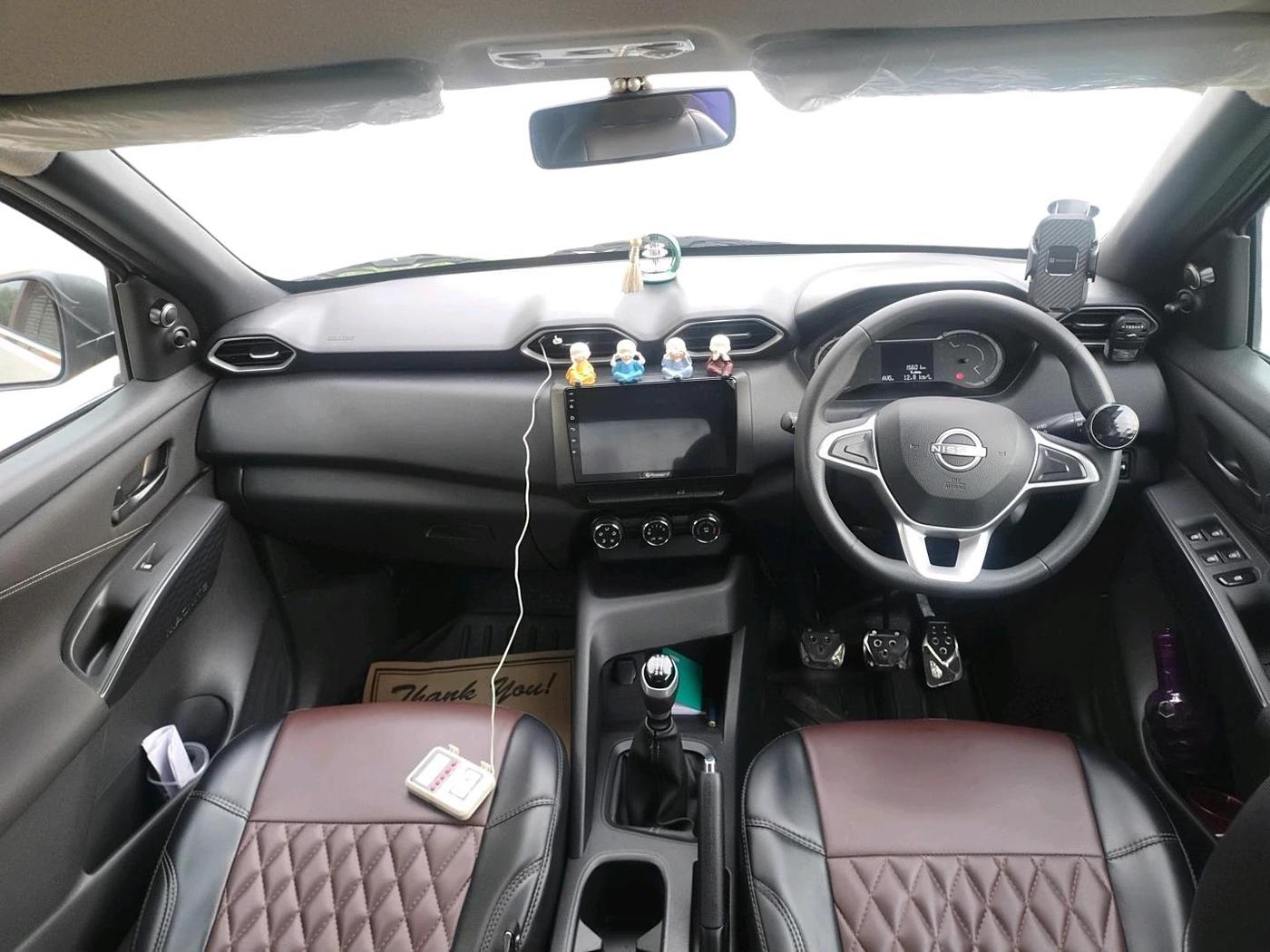 2026 Nissan MAGNITE Visia B4D 1.0 Petrol MT, Petrol, Manual, 15,601 km, interior