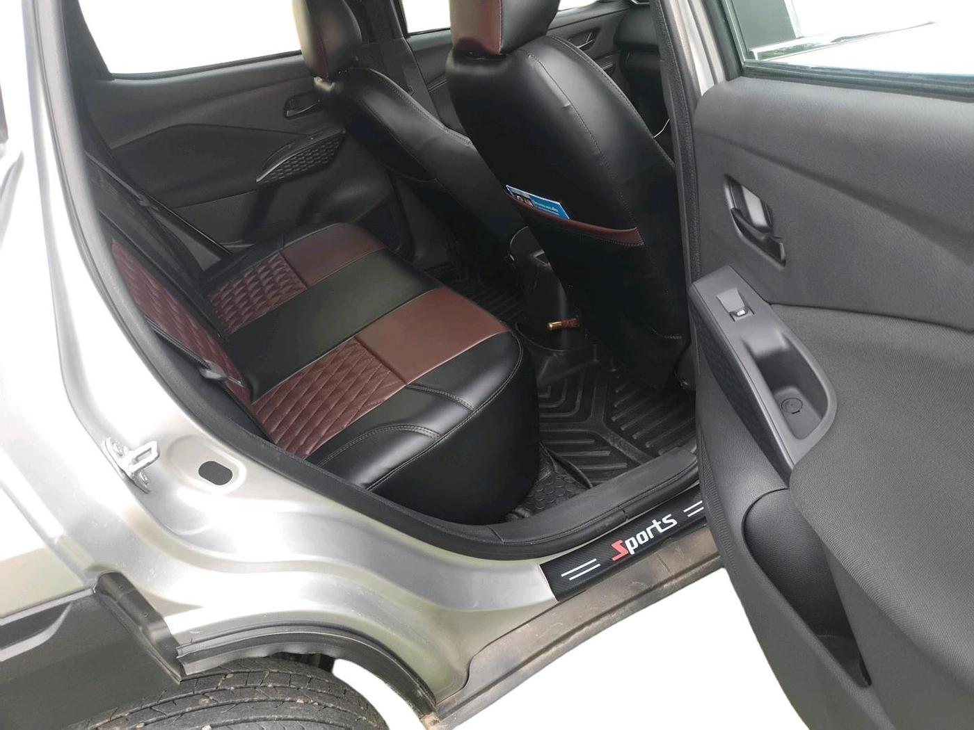 2026 Nissan MAGNITE Visia B4D 1.0 Petrol MT, Petrol, Manual, 15,601 km, interior