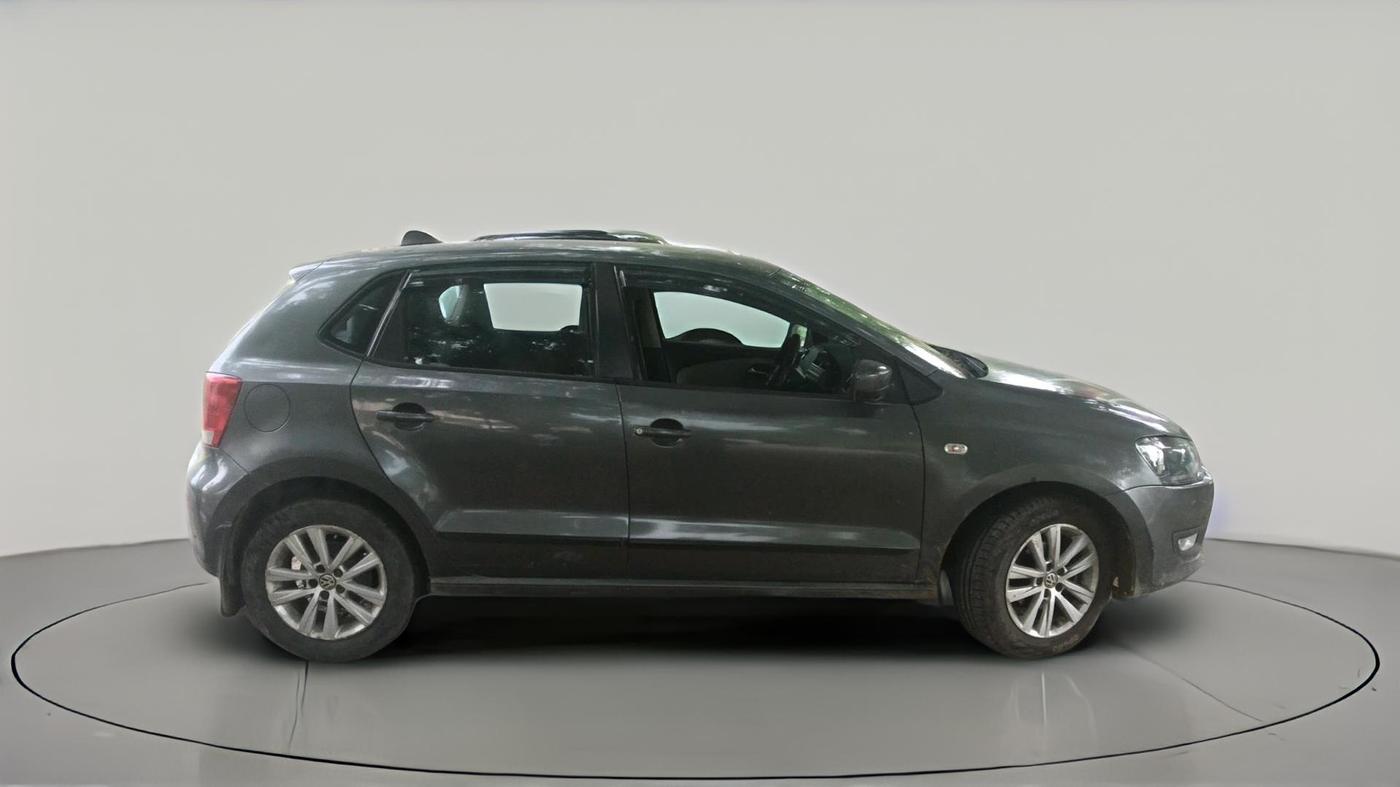 2013 Volkswagen Polo HIGHLINE DIESEL, Diesel, Manual, 2,36,985 km, exterior