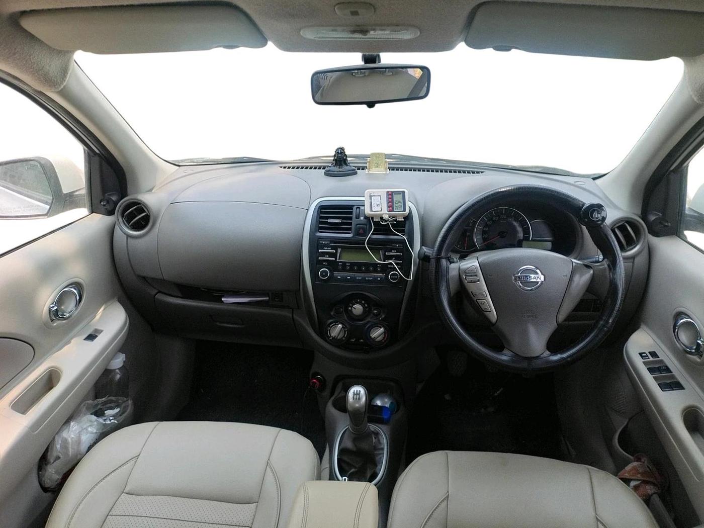 2016 Nissan Micra XL DIESEL, Diesel, Manual, 1,49,695 km, interior