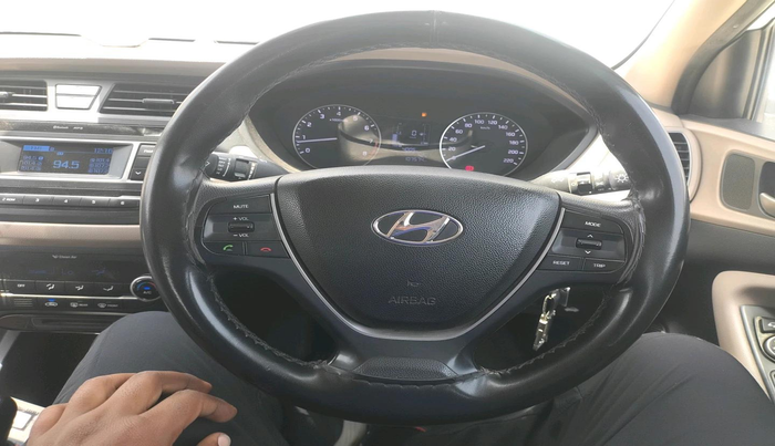 2016 Hyundai Elite i20 SPORTZ 1.2, Petrol, Manual, 1,07,574 km, interior