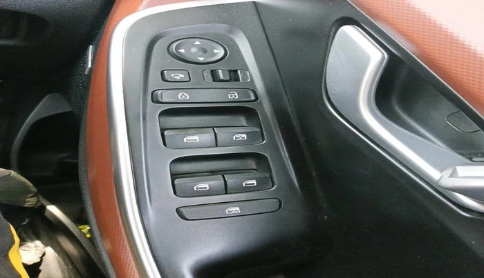 2022 Hyundai ALCAZAR 1.5 SIGNATURE (O) AT 6STR, Diesel, Automatic, 36,490 km, interior