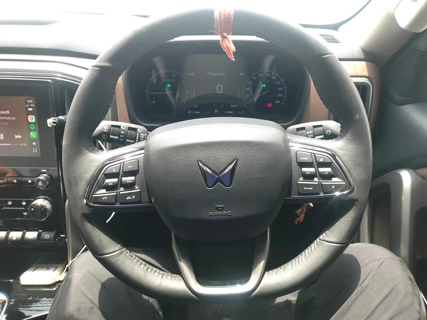 2026 Mahindra SCORPIO-N Z8 Select Diesel AT 2WD, Diesel, Automatic, 3,068 km, interior