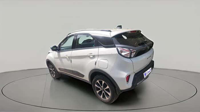 2020 Tata NEXON XZ PLUS DIESEL, Diesel, Manual, 1,21,076 km, exterior