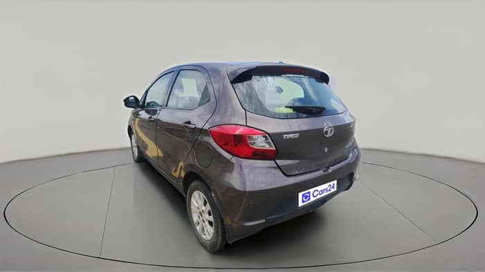 2018 Tata Tiago XZ PETROL, Petrol, Manual, 1,34,370 km, exterior