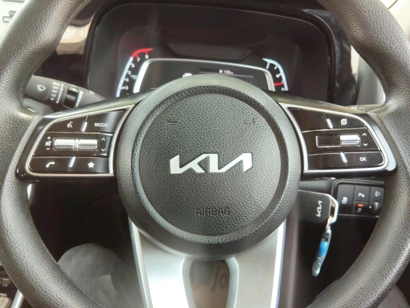 2024 KIA SONET HTK 1.2 PETROL MT, Petrol, Manual, 16,297 km, interior