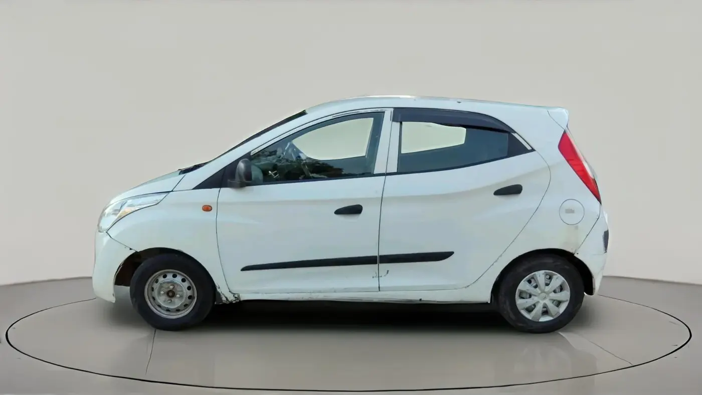 2015 Hyundai Eon ERA +, Petrol, Manual, 1,27,295 km, exterior