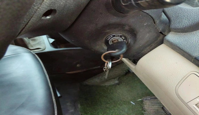 2015 Hyundai Eon ERA +, Petrol, Manual, 1,27,295 km, interior