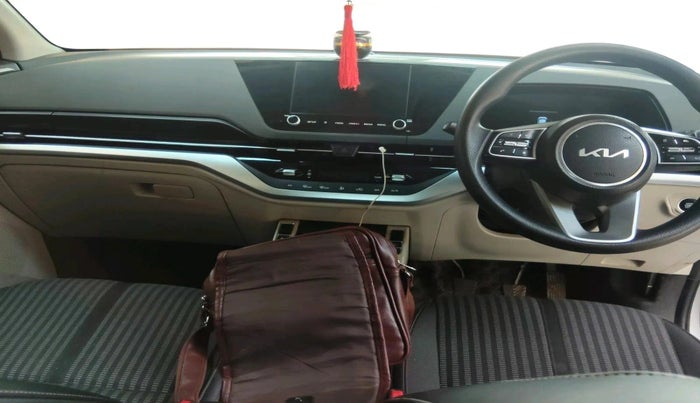 2022 KIA CARENS PRESTIGE PLUS 1.4 PETROL 7 STR, Petrol, Manual, 36,683 km, interior