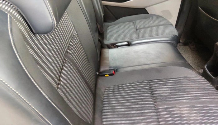 2022 KIA CARENS PRESTIGE PLUS 1.4 PETROL 7 STR, Petrol, Manual, 36,683 km, interior