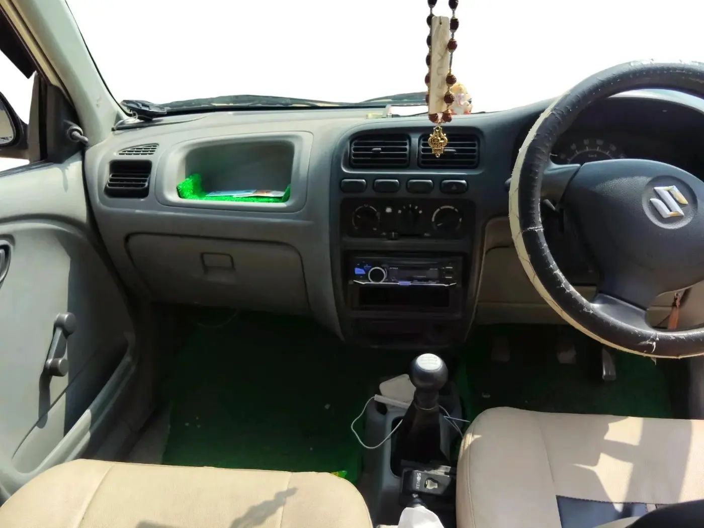 2011 Maruti Alto K10 LXI, Petrol, Manual, 1,51,473 km, interior