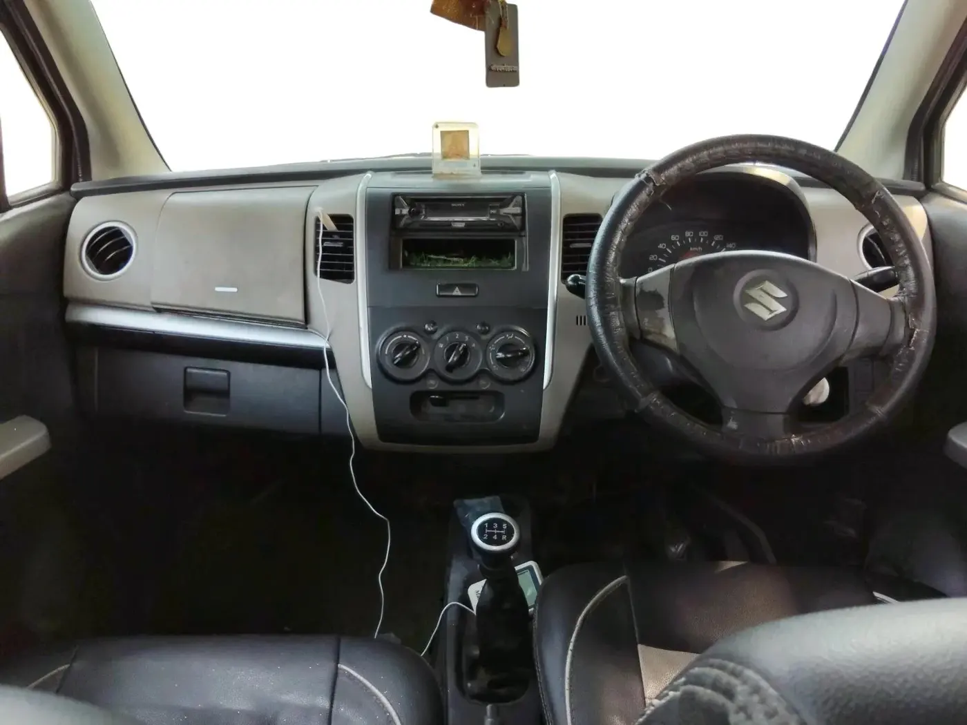2016 Maruti Wagon R 1.0 LXI CNG (O), CNG, Manual, 2,62,193 km, interior