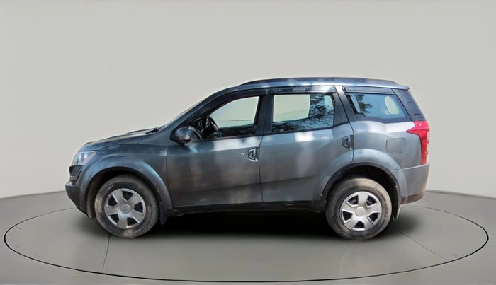 2013 Mahindra XUV500 W6, Diesel, Manual, 2,74,674 km, exterior