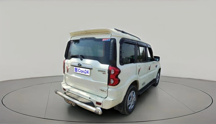 2020 Mahindra Scorpio S9, Diesel, Manual, 96,896 km, exterior