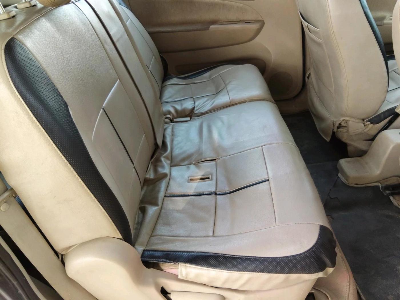 2015 Maruti Ertiga VDI, Diesel, Manual, 1,07,545 km, interior