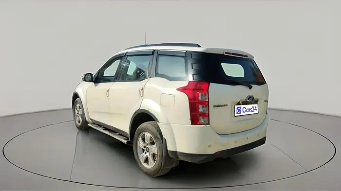 2012 Mahindra XUV500 W8, Diesel, Manual, 1,90,574 km, exterior