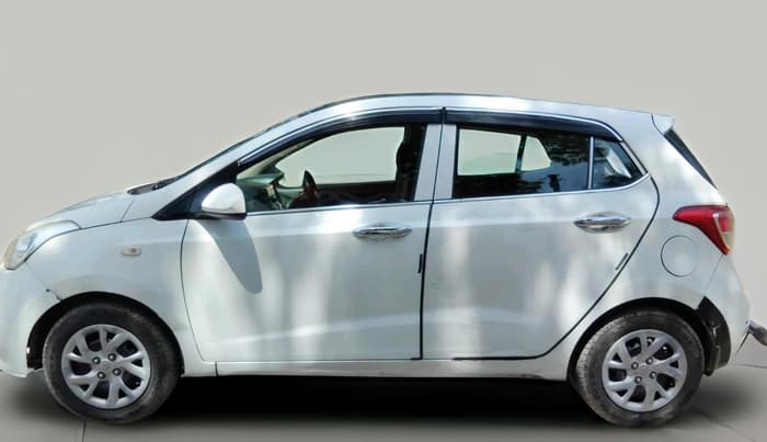 2017 Hyundai Grand i10 SPORTZ 1.2 KAPPA VTVT, Petrol, Manual, 81,148 km, exterior