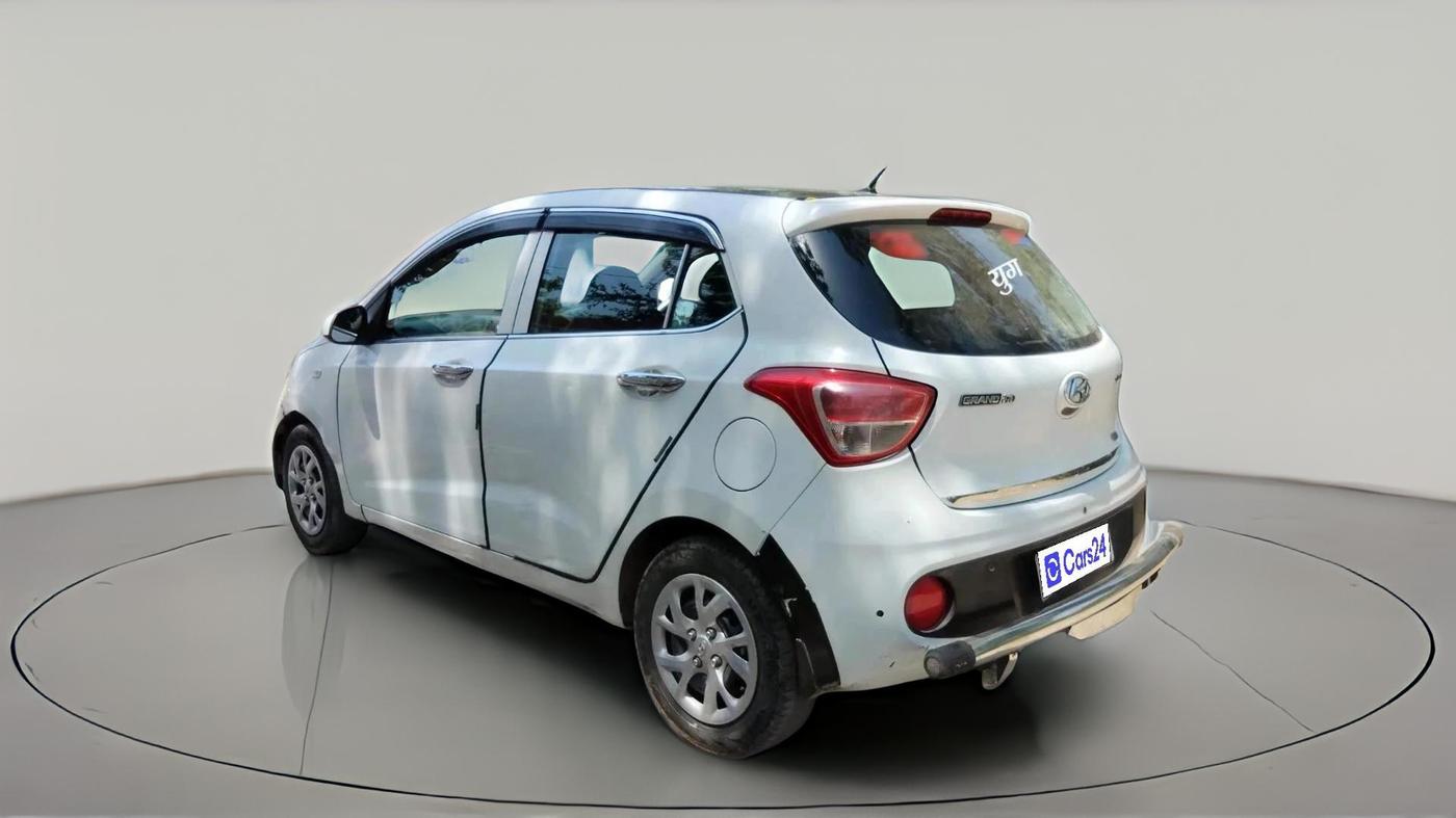 2017 Hyundai Grand i10 SPORTZ 1.2 KAPPA VTVT, Petrol, Manual, 81,148 km, exterior