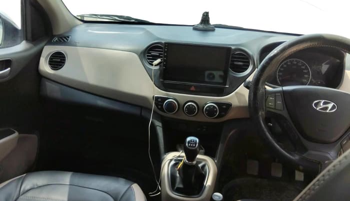 2017 Hyundai Grand i10 SPORTZ 1.2 KAPPA VTVT, Petrol, Manual, 81,148 km, interior