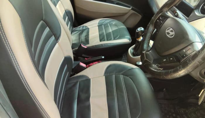 2017 Hyundai Grand i10 SPORTZ 1.2 KAPPA VTVT, Petrol, Manual, 81,148 km, interior