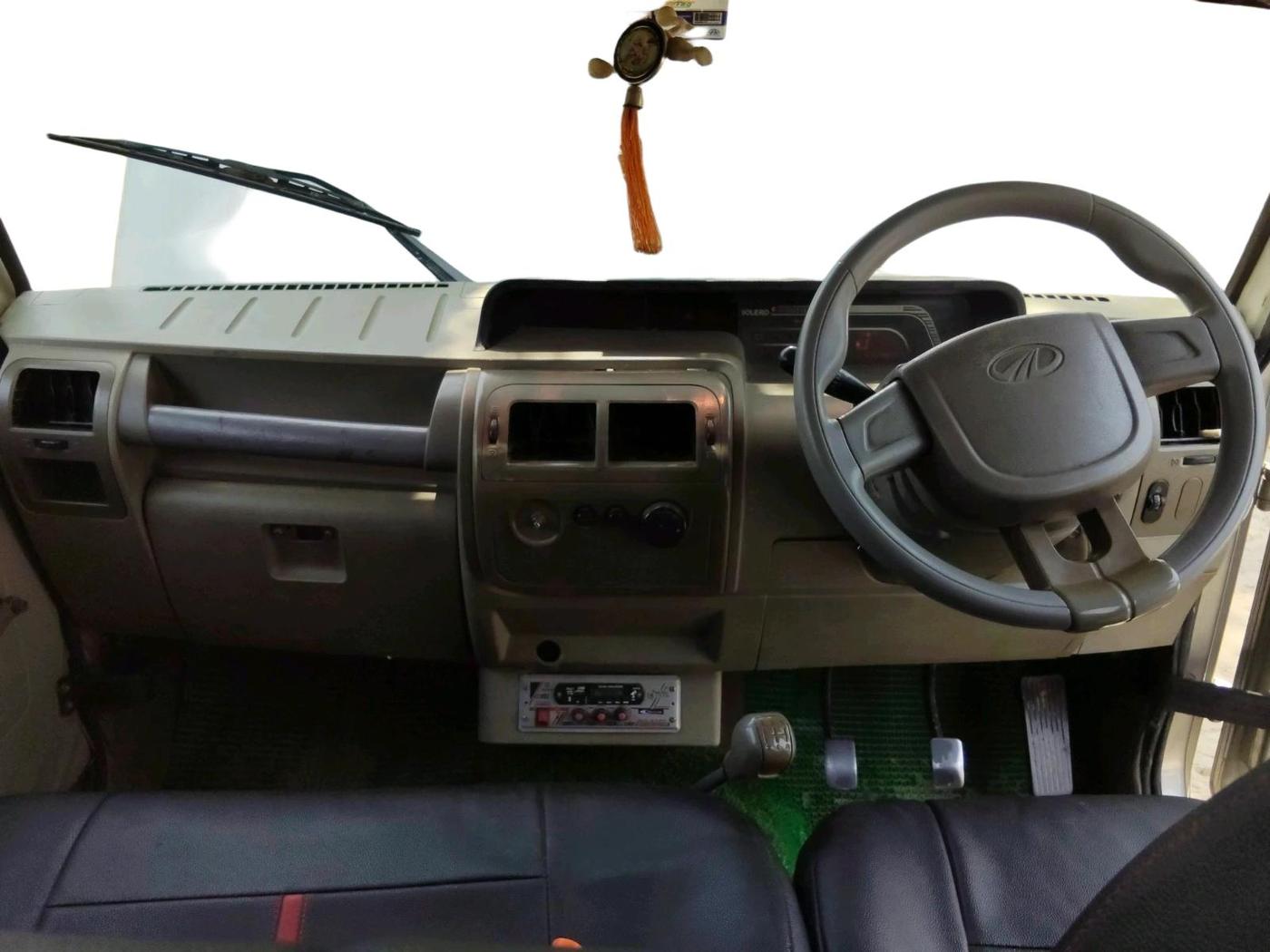 2013 Mahindra Bolero DI BS-III, Diesel, Manual, 1,10,561 km, interior