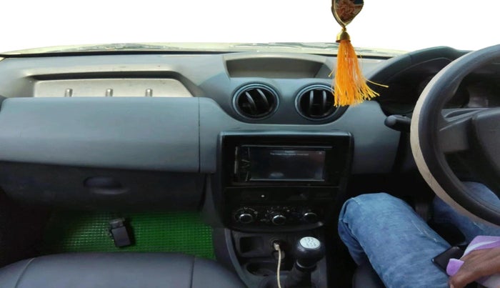 2015 Renault Duster 85 PS RXE DIESEL, Diesel, Manual, 82,800 km, interior