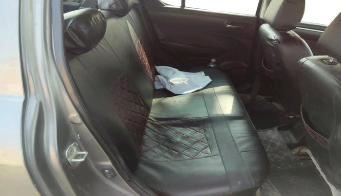 2014 Maruti Swift VDI, Diesel, Manual, 2,00,639 km, interior