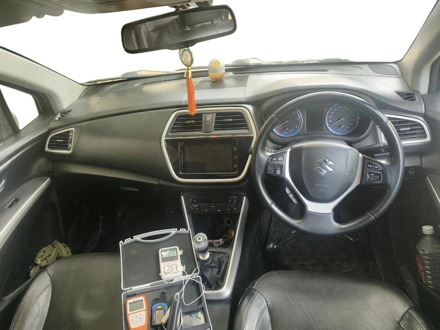 2017 Maruti S Cross ALPHA 1.6, Diesel, Manual, 82,256 km, interior