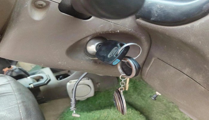 2008 Ford Ikon 1.4 DIESEL, Diesel, Manual, 1,43,396 km, interior