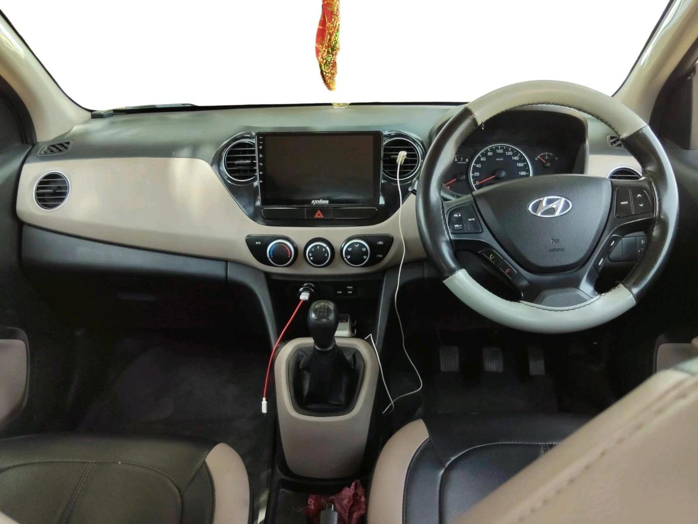 2018 Hyundai Grand i10 MAGNA 1.2 KAPPA VTVT, Petrol, Manual, 33,969 km, interior