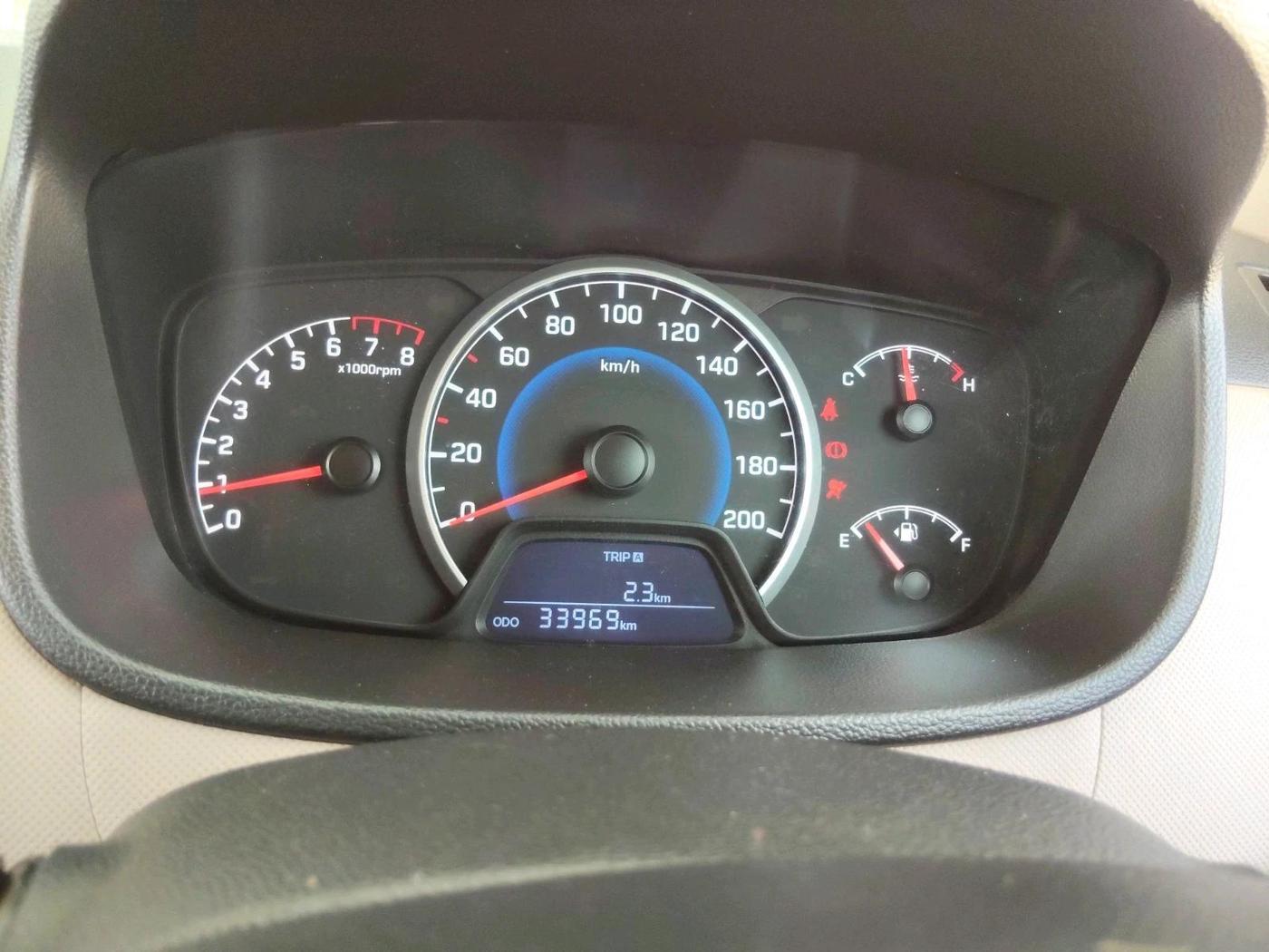 2018 Hyundai Grand i10 MAGNA 1.2 KAPPA VTVT, Petrol, Manual, 33,969 km, interior