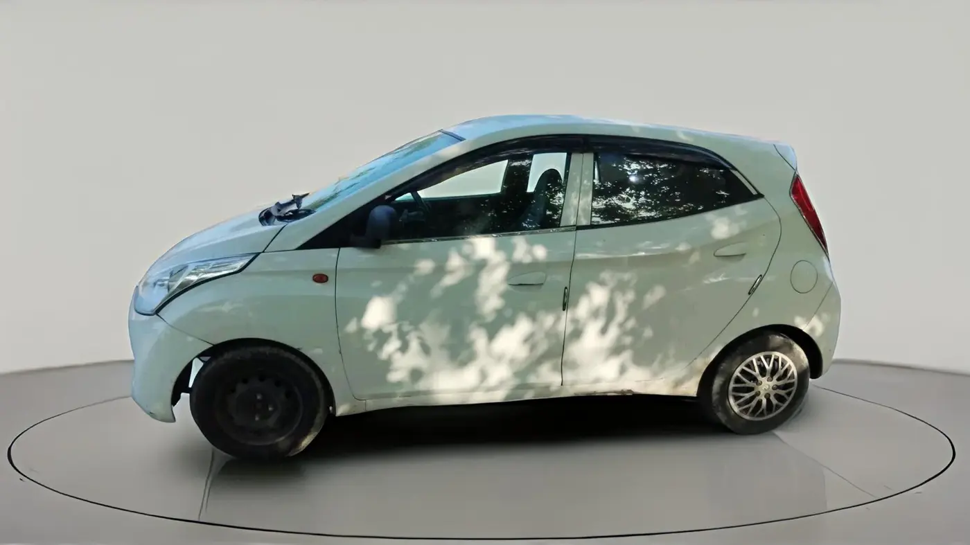 2016 Hyundai Eon ERA + LPG, Petrol, Manual, 1,39,193 km, exterior
