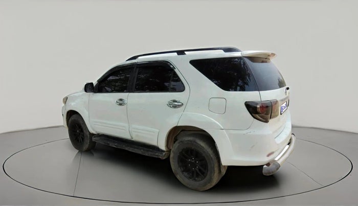 2014 Toyota Fortuner 3.0 4X4 MT, Diesel, Manual, 1,28,223 km, exterior