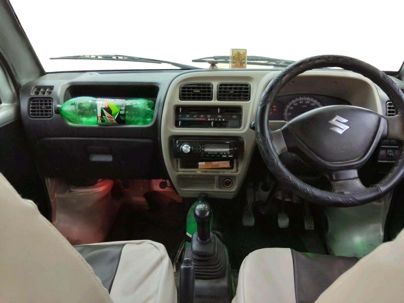 2020 Maruti Eeco 7 STR, Petrol, Manual, 46,543 km, interior