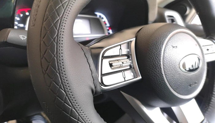 2020 KIA SONET HTK PLUS 1.2, Petrol, Manual, 22,343 km, interior