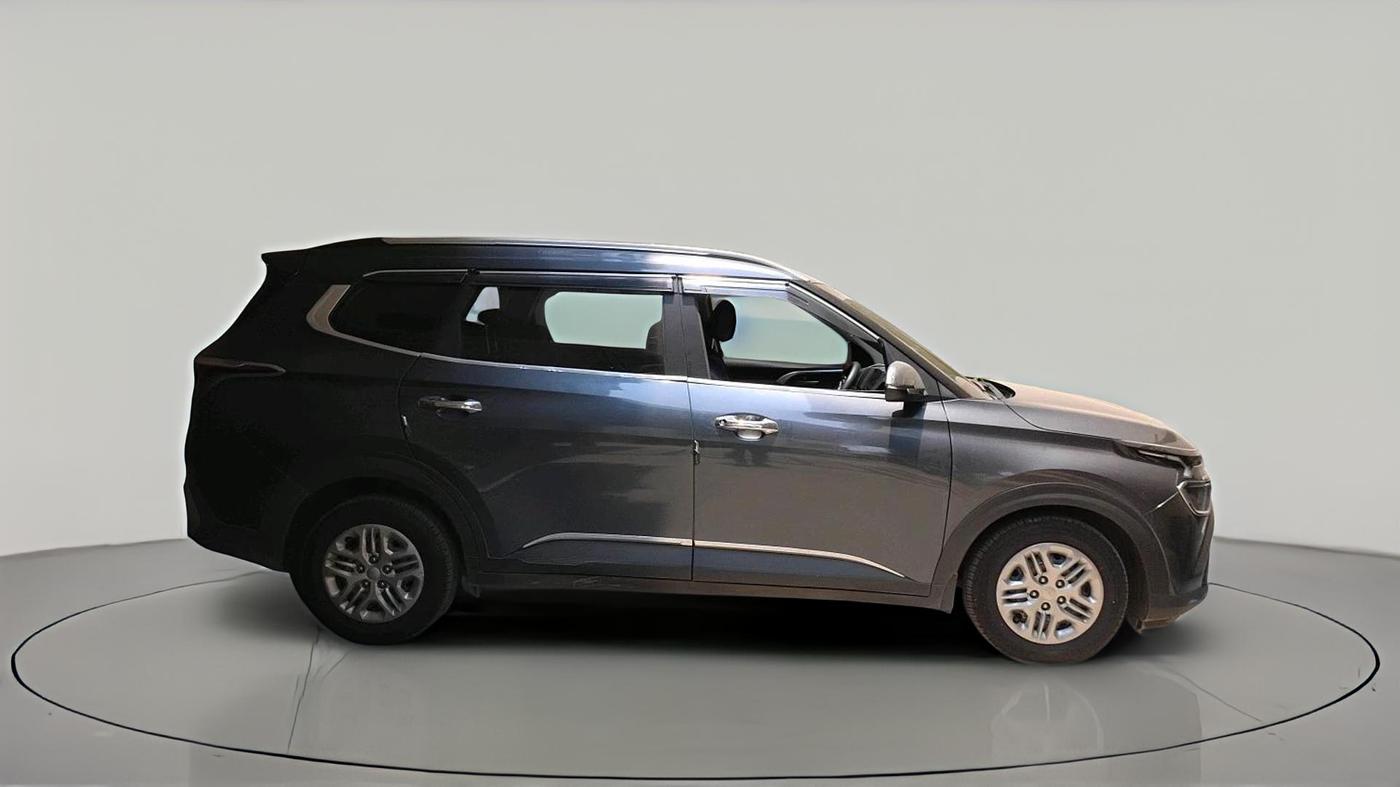 2023 KIA CARENS PRESTIGE 1.5 PETROL 7 STR, Petrol, Manual, 40,111 km, exterior