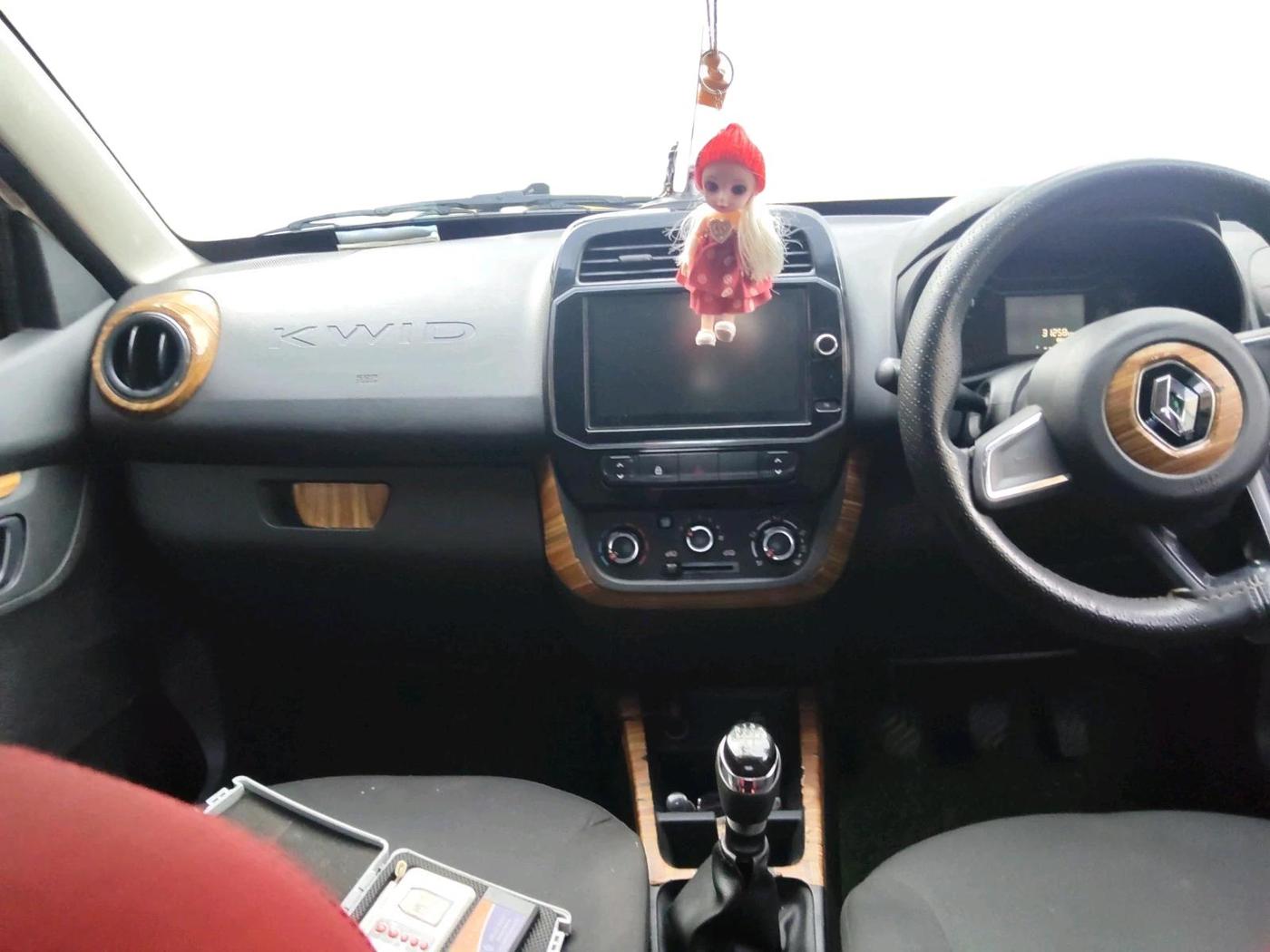 2022 Renault Kwid RXT 1.0, Petrol, Manual, 31,258 km, interior