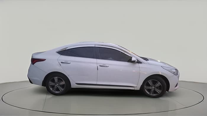 2017 Hyundai Verna 1.6 SX (O) CRDI MT, Diesel, Manual, 83,780 km, exterior