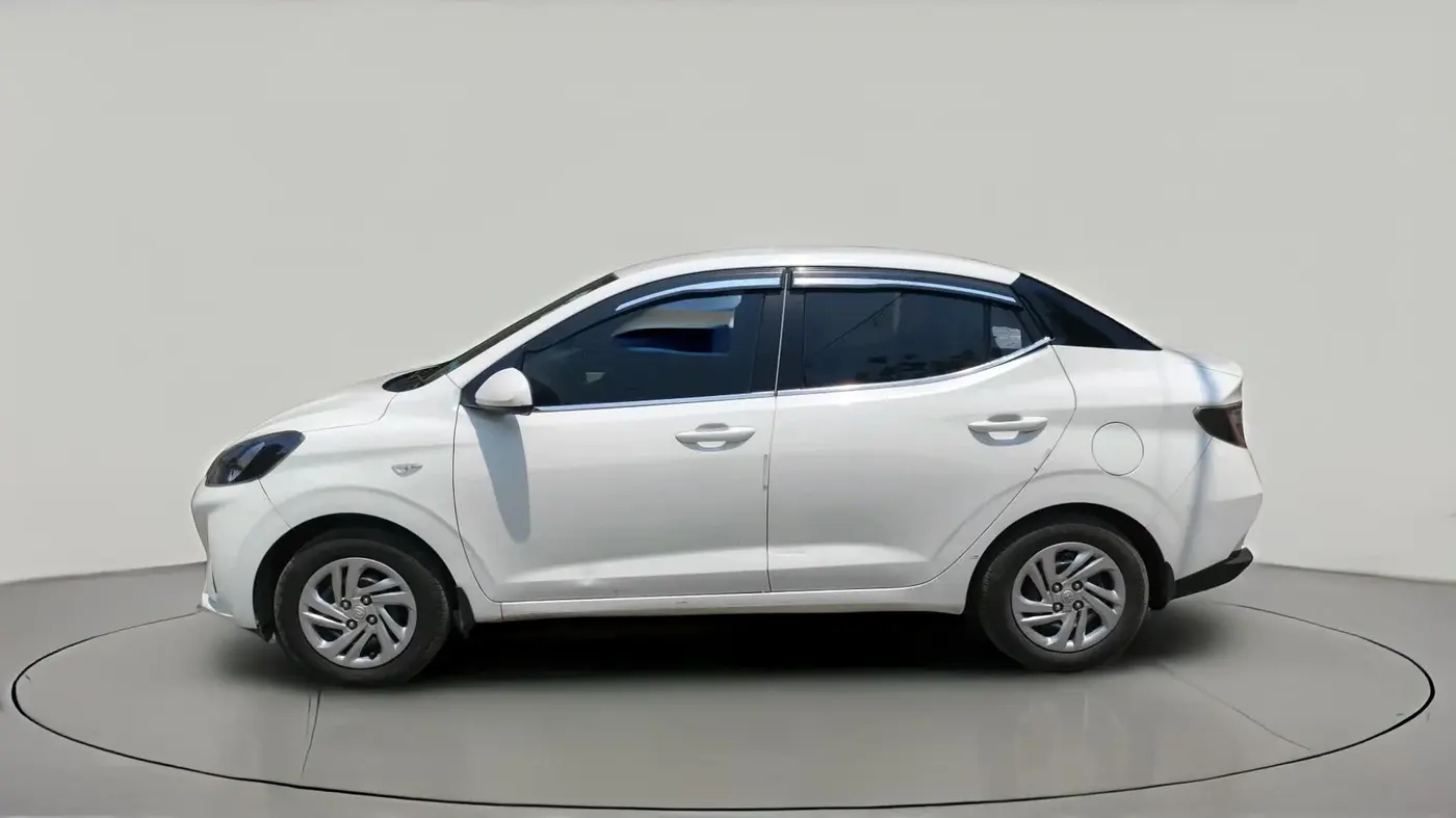 2022 Hyundai AURA S 1.2 CNG, CNG, Manual, 90,206 km, exterior